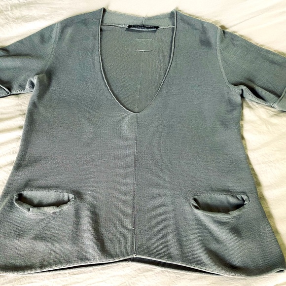 Hannes Roether Knit Top in Platinum Grey. Size S - Picture 8 of 12